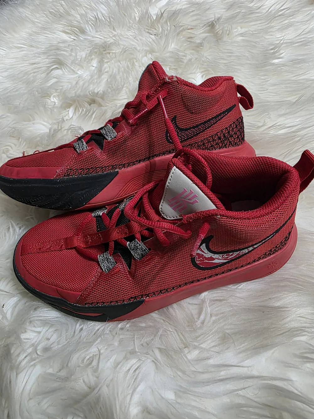 Nike Kids Red and Black Sneakers